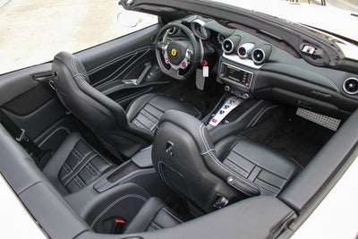 2016 Ferrari California T