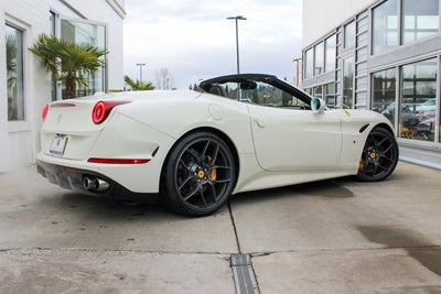 2016 Ferrari California T