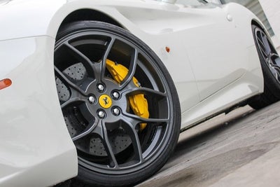 2016 Ferrari California T