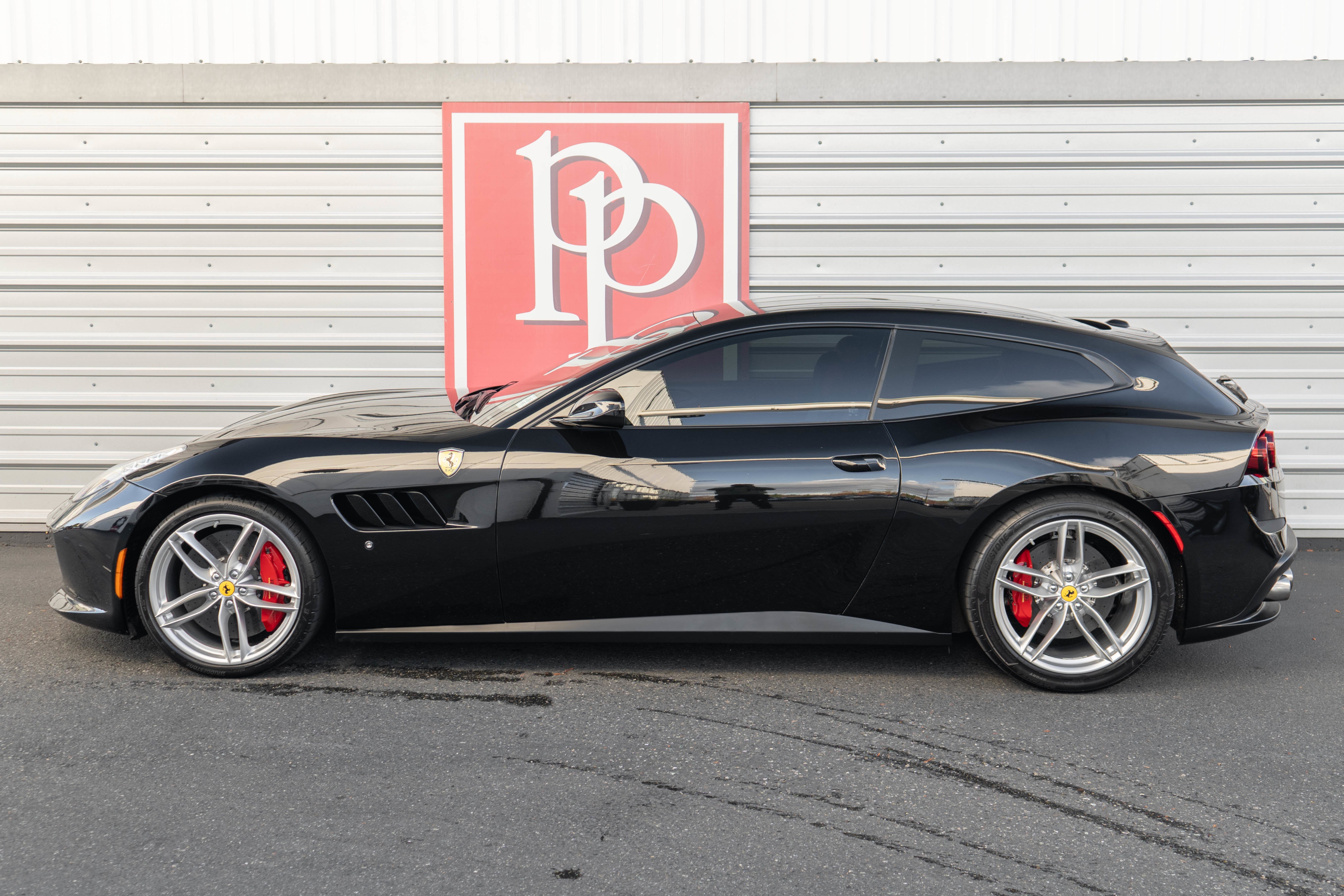 2018 Ferrari GTC4Lusso T