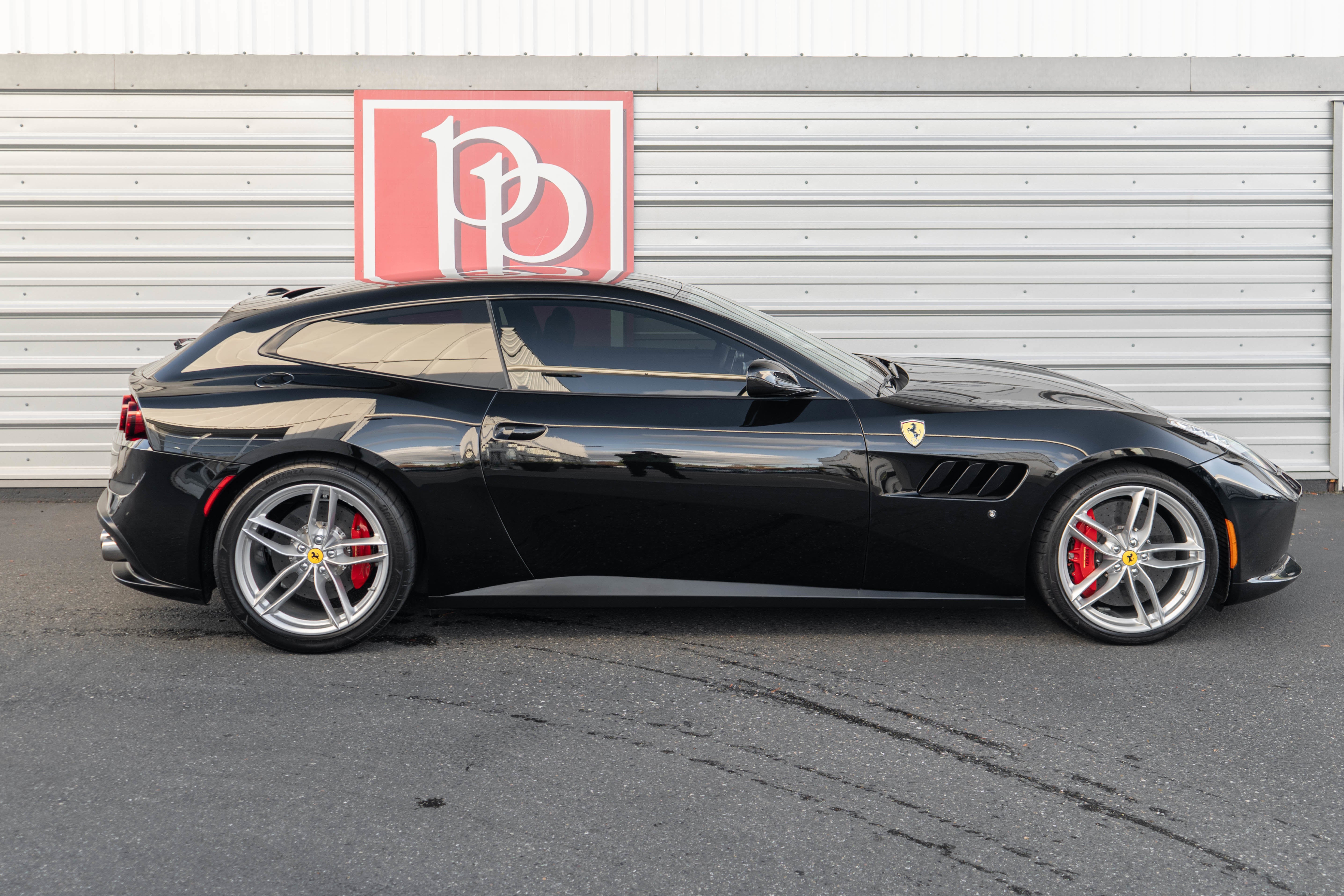 2018 Ferrari GTC4Lusso T