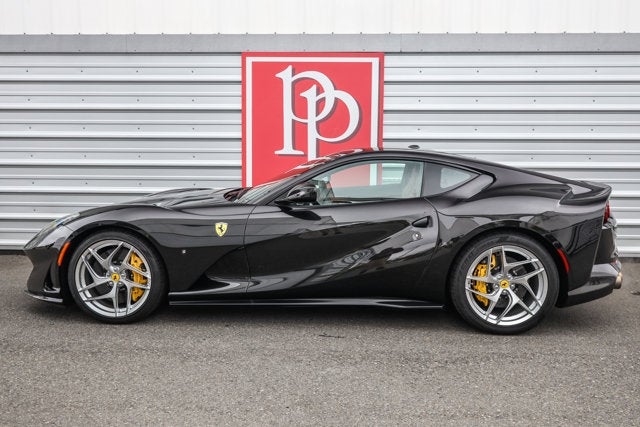 2018 Ferrari 812 Superfast Coupe