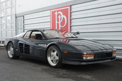 1985 Ferrari Testarossa Base