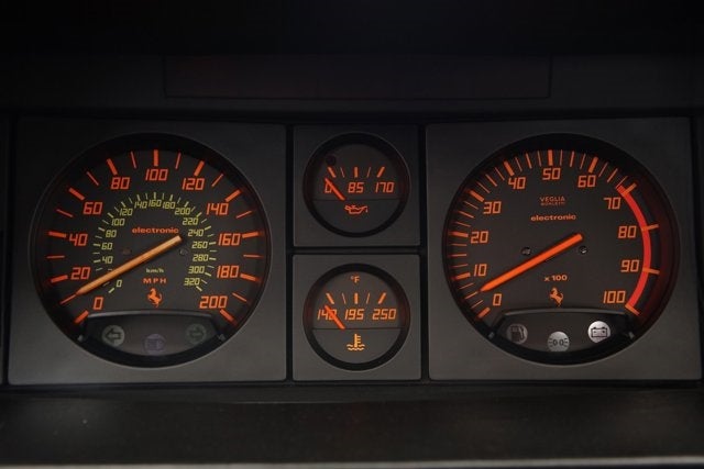 1985 Ferrari Testarossa Base