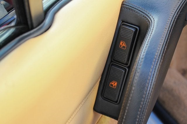 1988 Ferrari 328 GTS