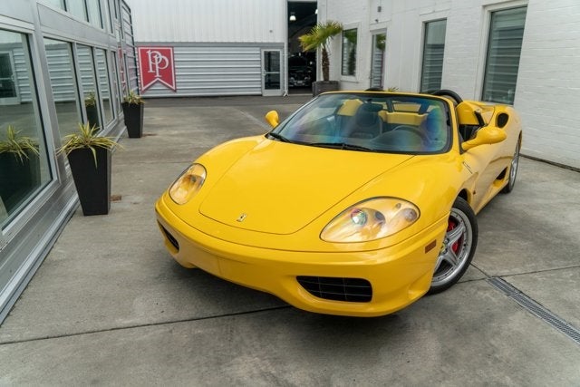 2001 Ferrari 360 Spider Base