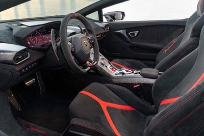 2019 Lamborghini Huracan Performante