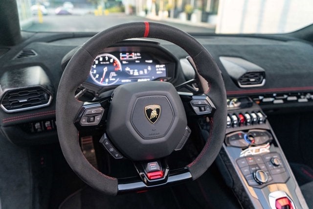 2019 Lamborghini Huracan Performante