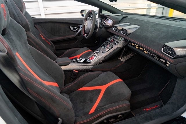 2019 Lamborghini Huracan Performante