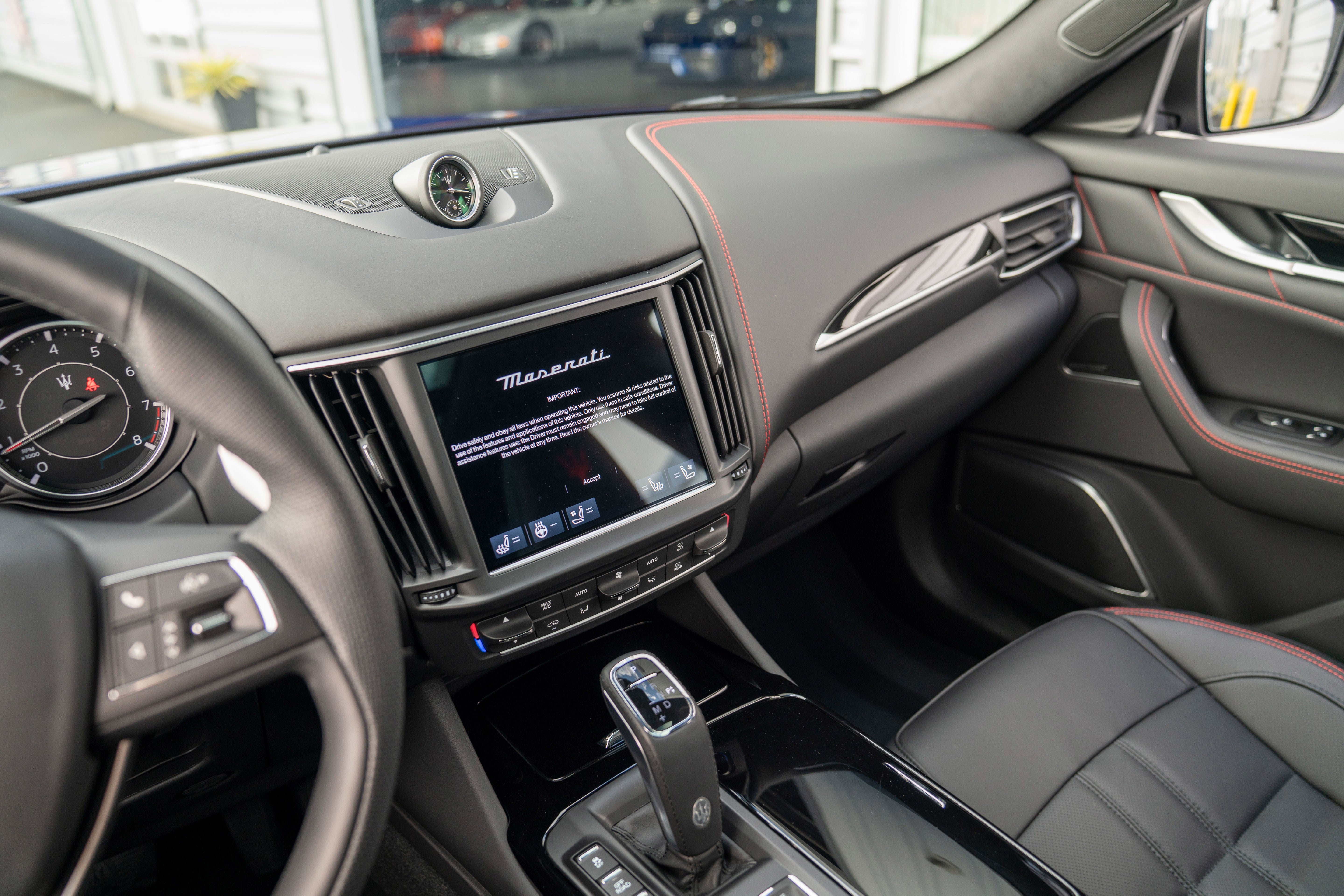 2024 Maserati Levante GT Ultima