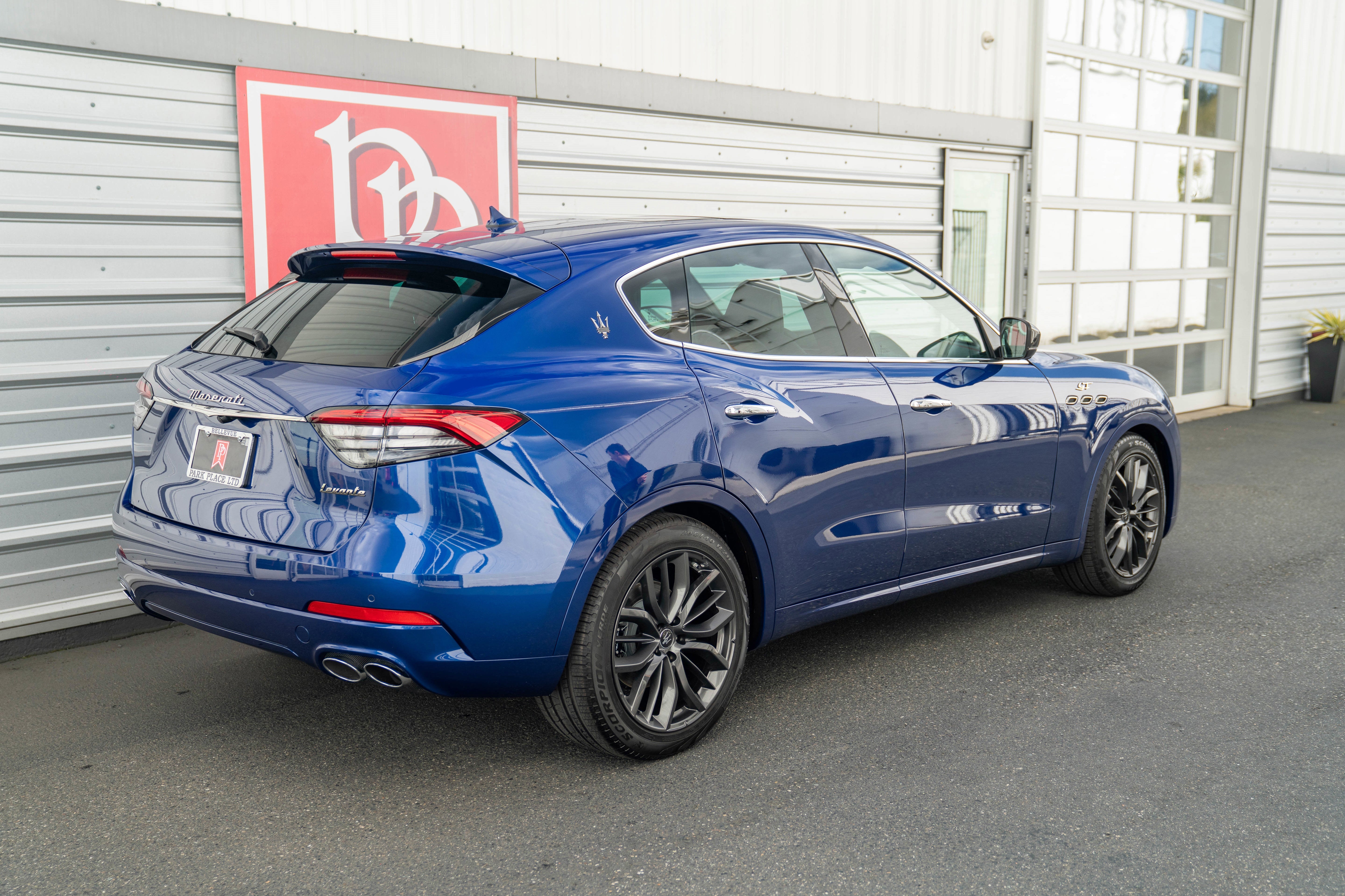 2024 Maserati Levante GT Ultima