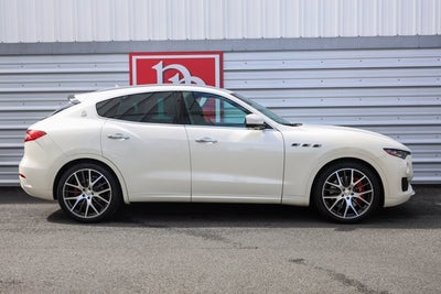 2017 Maserati Levante S