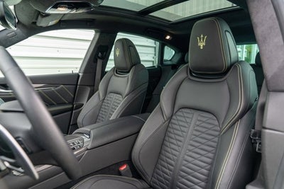 2022 Maserati Levante Modena