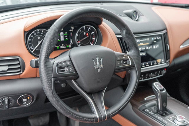 2022 Maserati Levante Modena