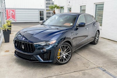 2022 Maserati Levante Modena