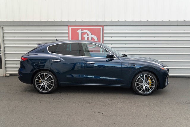 2022 Maserati Levante Modena