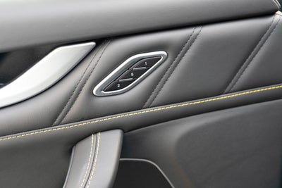 2022 Maserati Levante Tributo