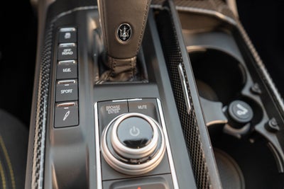 2022 Maserati Levante Tributo