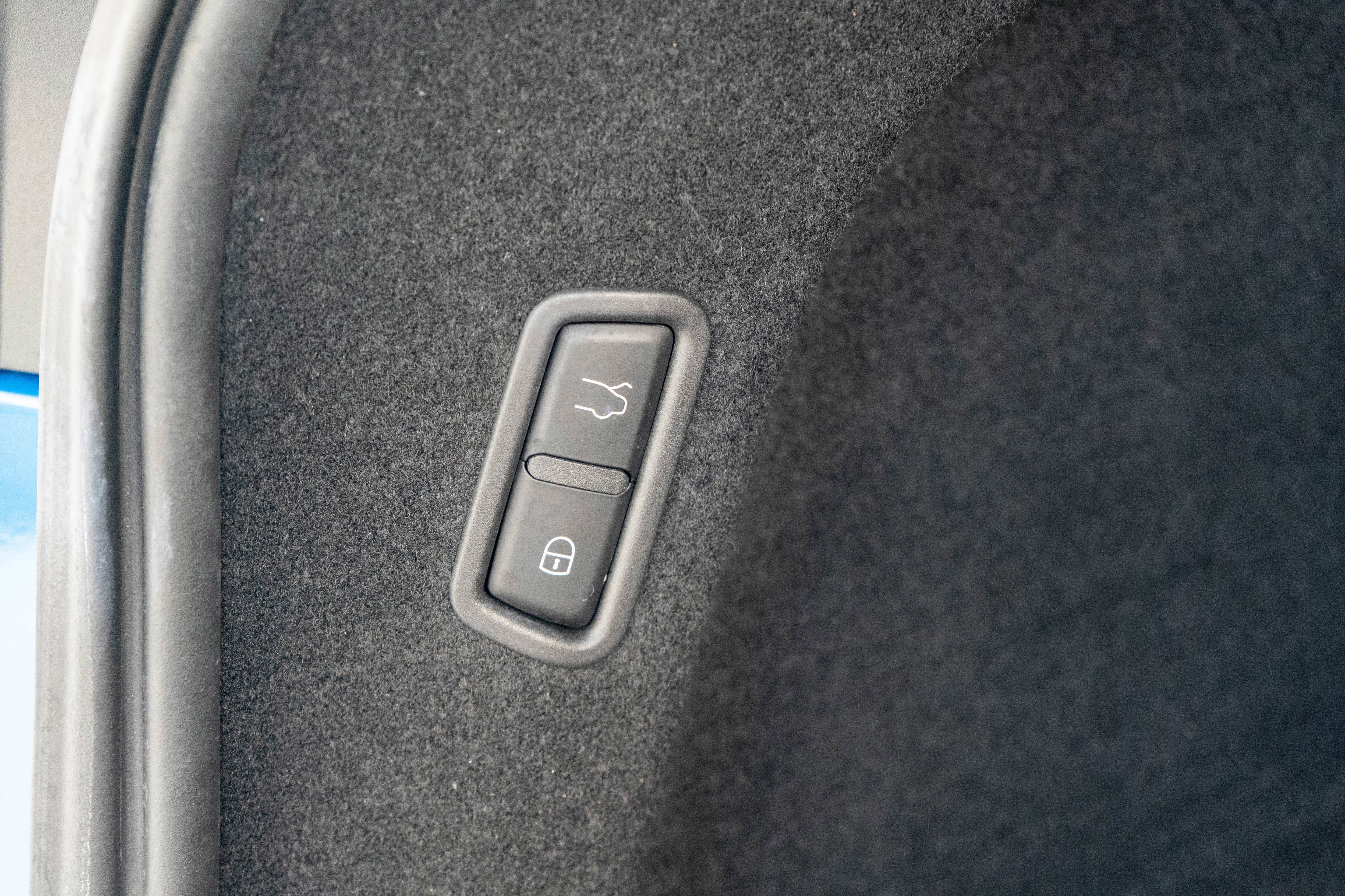 2022 Maserati Levante Tributo