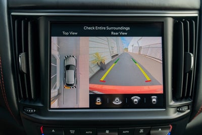 2022 Maserati Levante Trofeo