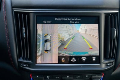 2022 Maserati Levante Trofeo