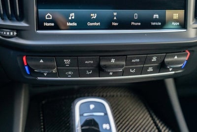 2022 Maserati Levante Trofeo