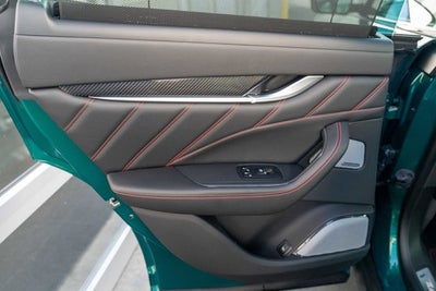 2022 Maserati Levante Trofeo