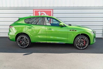 2022 Maserati Levante Trofeo