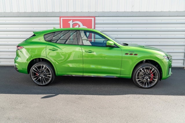 2022 Maserati Levante Trofeo