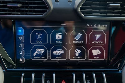 2020 Lamborghini Urus AWD