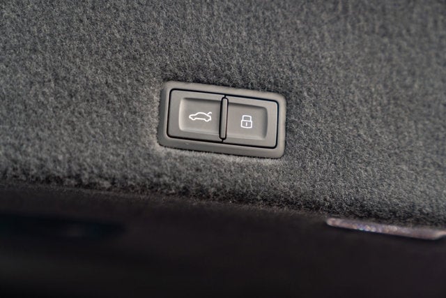 2020 Lamborghini Urus AWD