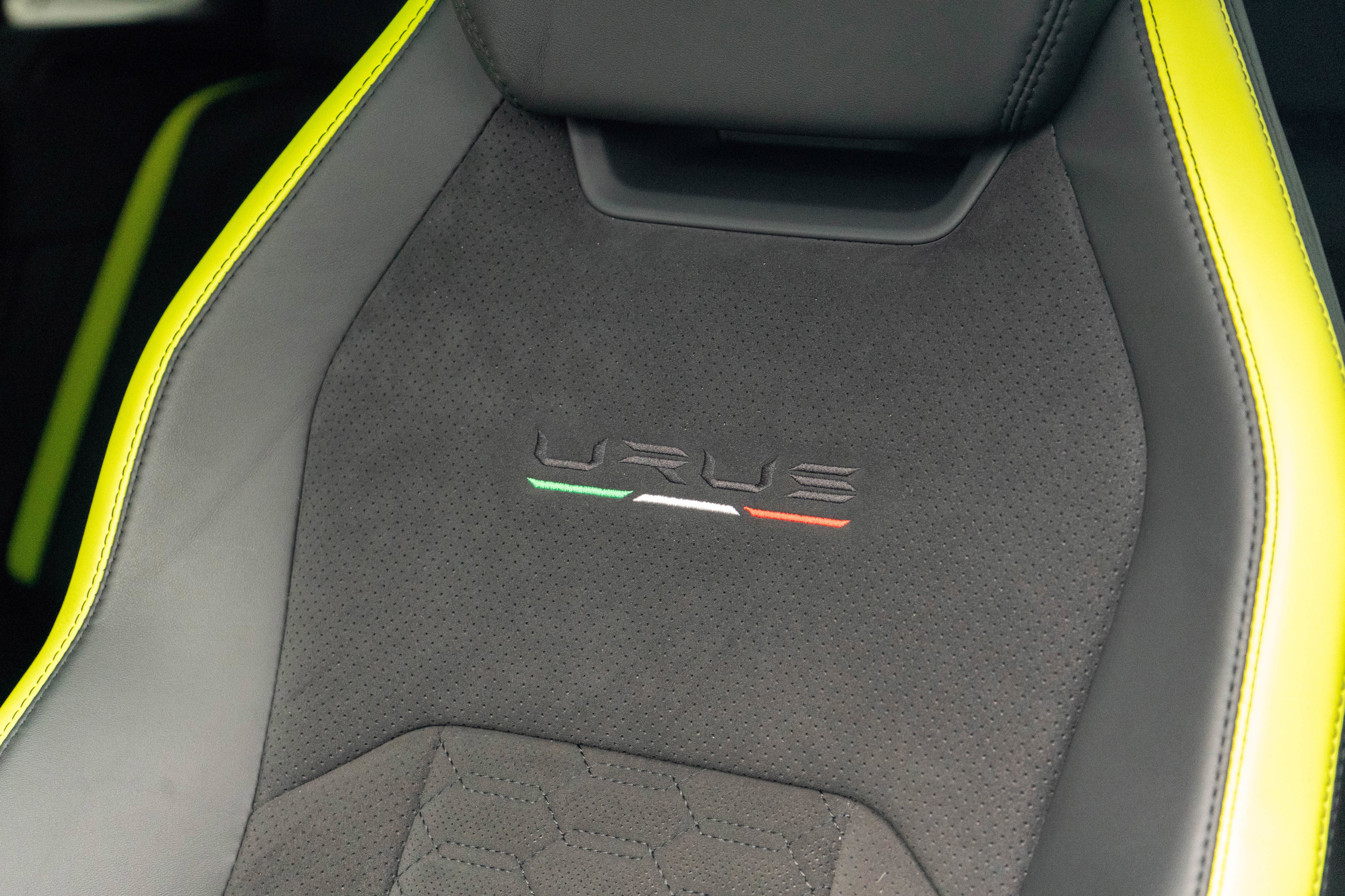 2021 Lamborghini Urus Graphite Capsule