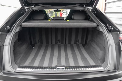 2021 Lamborghini Urus Graphite Capsule