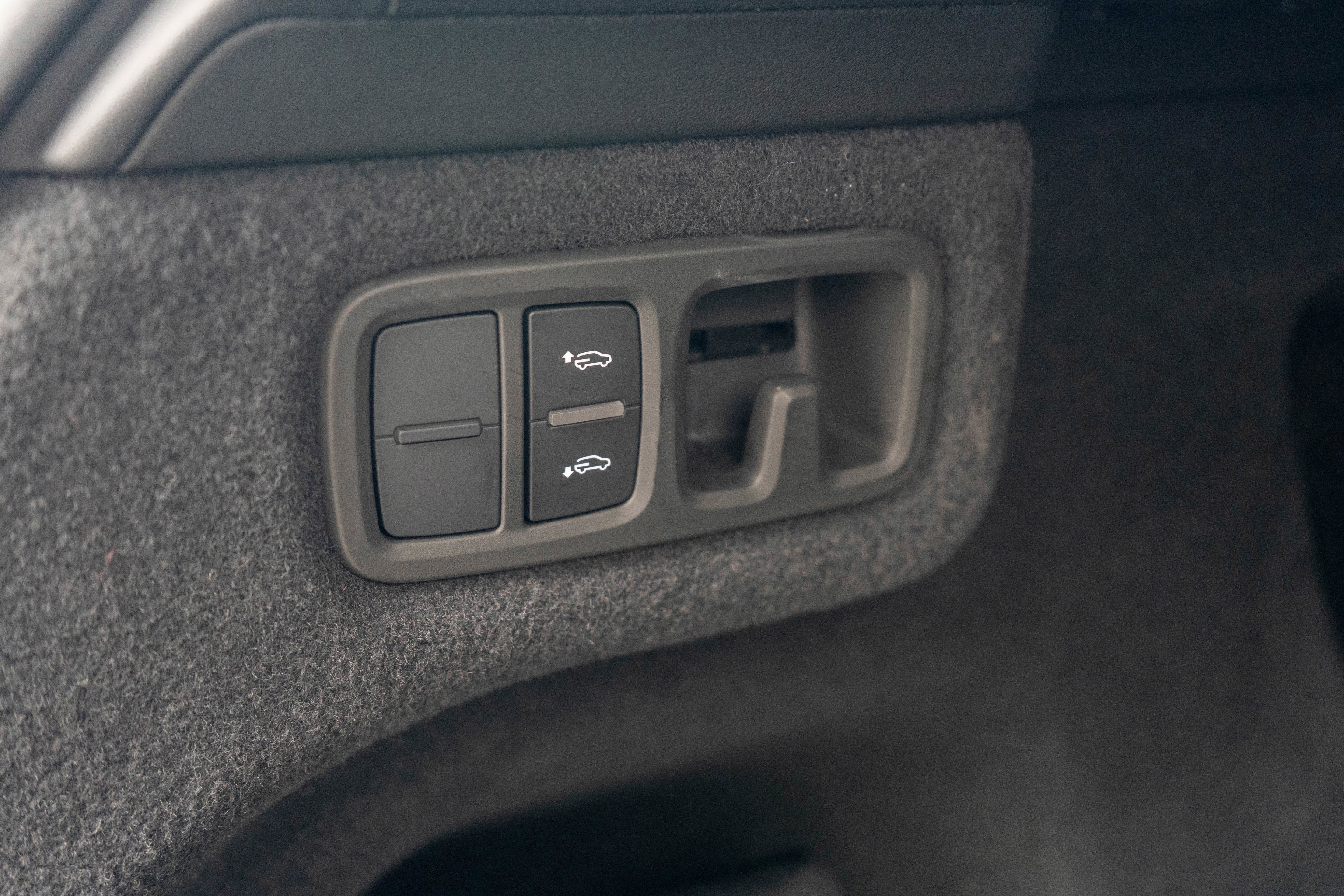 2021 Lamborghini Urus Graphite Capsule