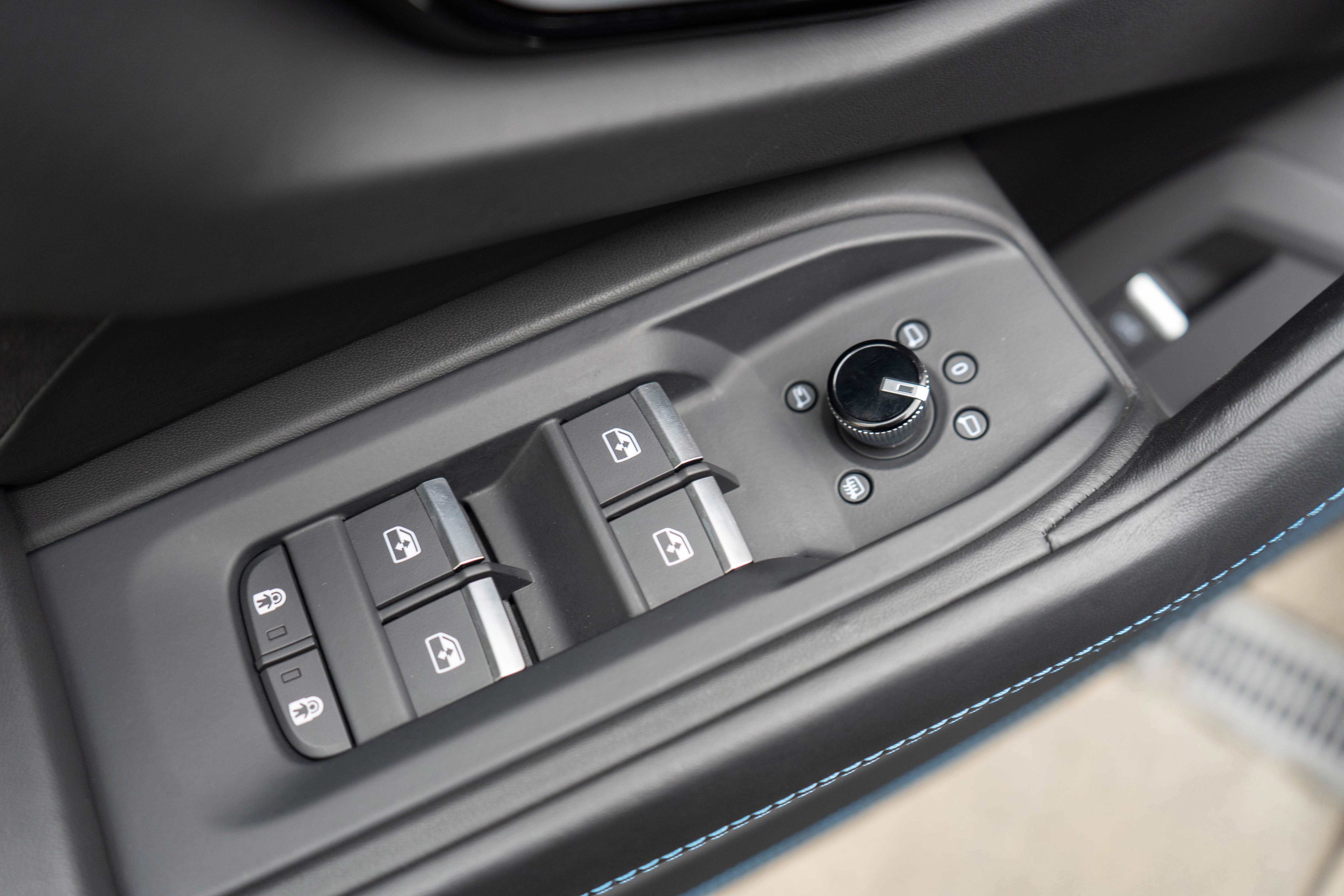 2021 Lamborghini Urus AWD