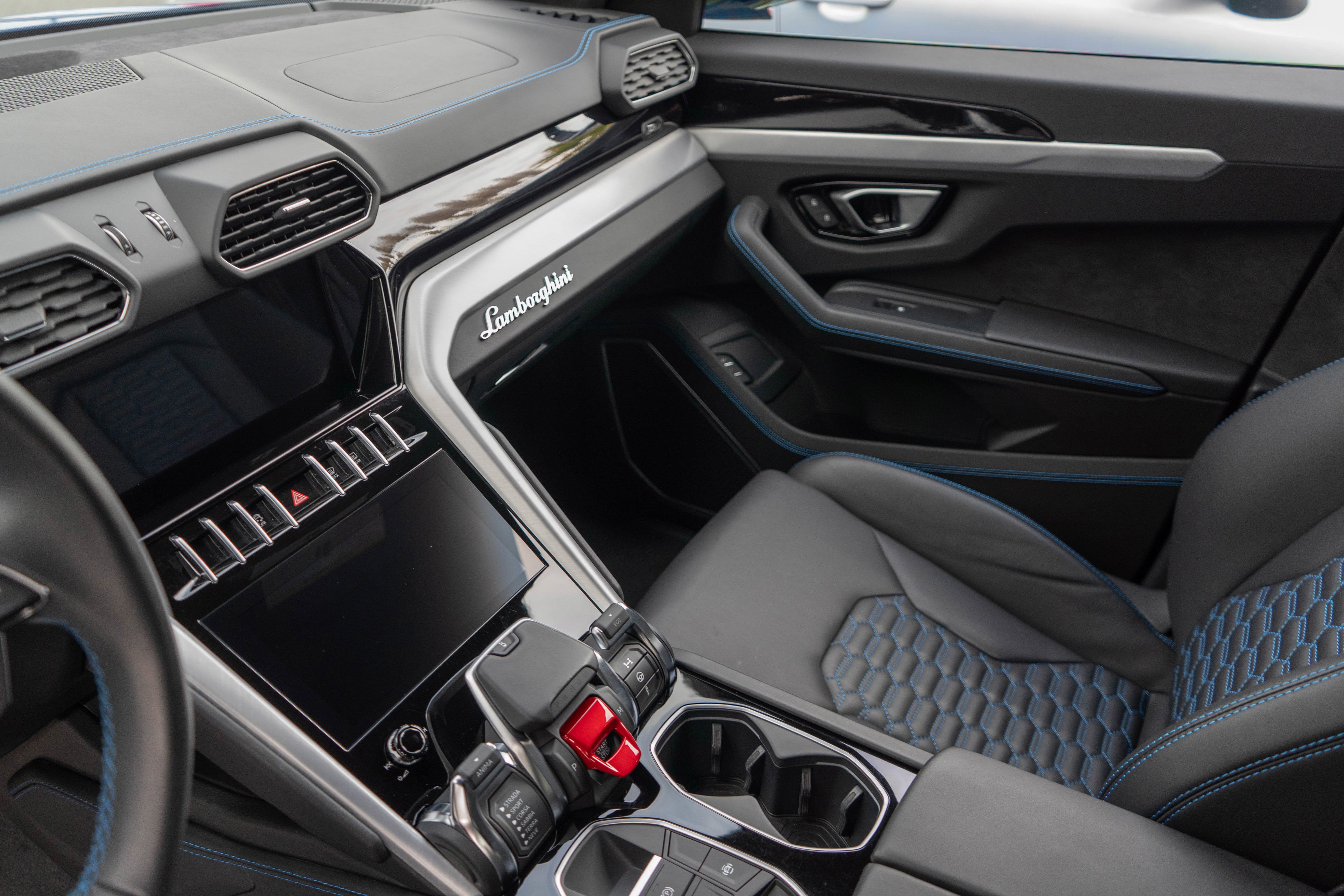 2021 Lamborghini Urus AWD