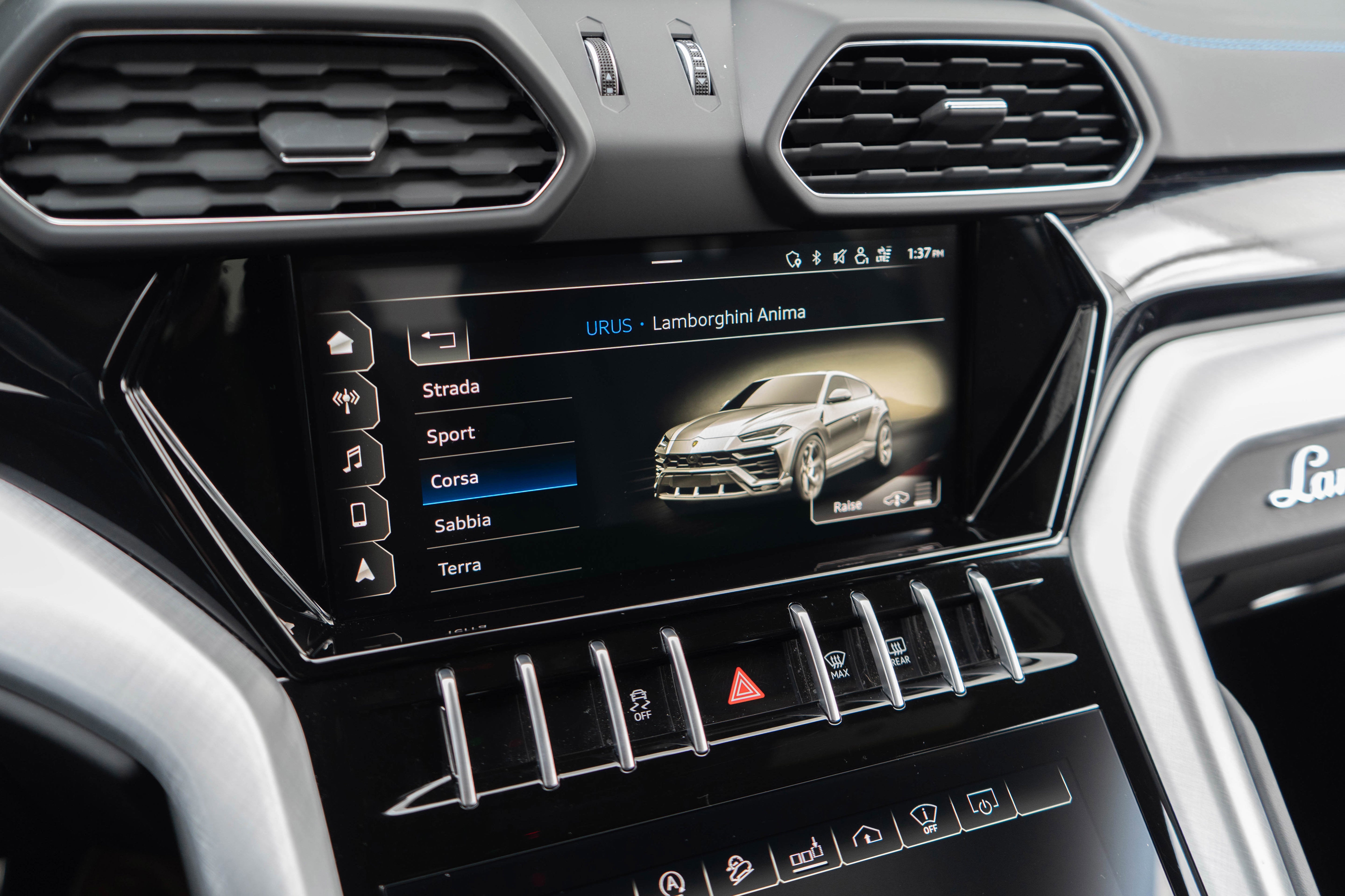 2021 Lamborghini Urus AWD