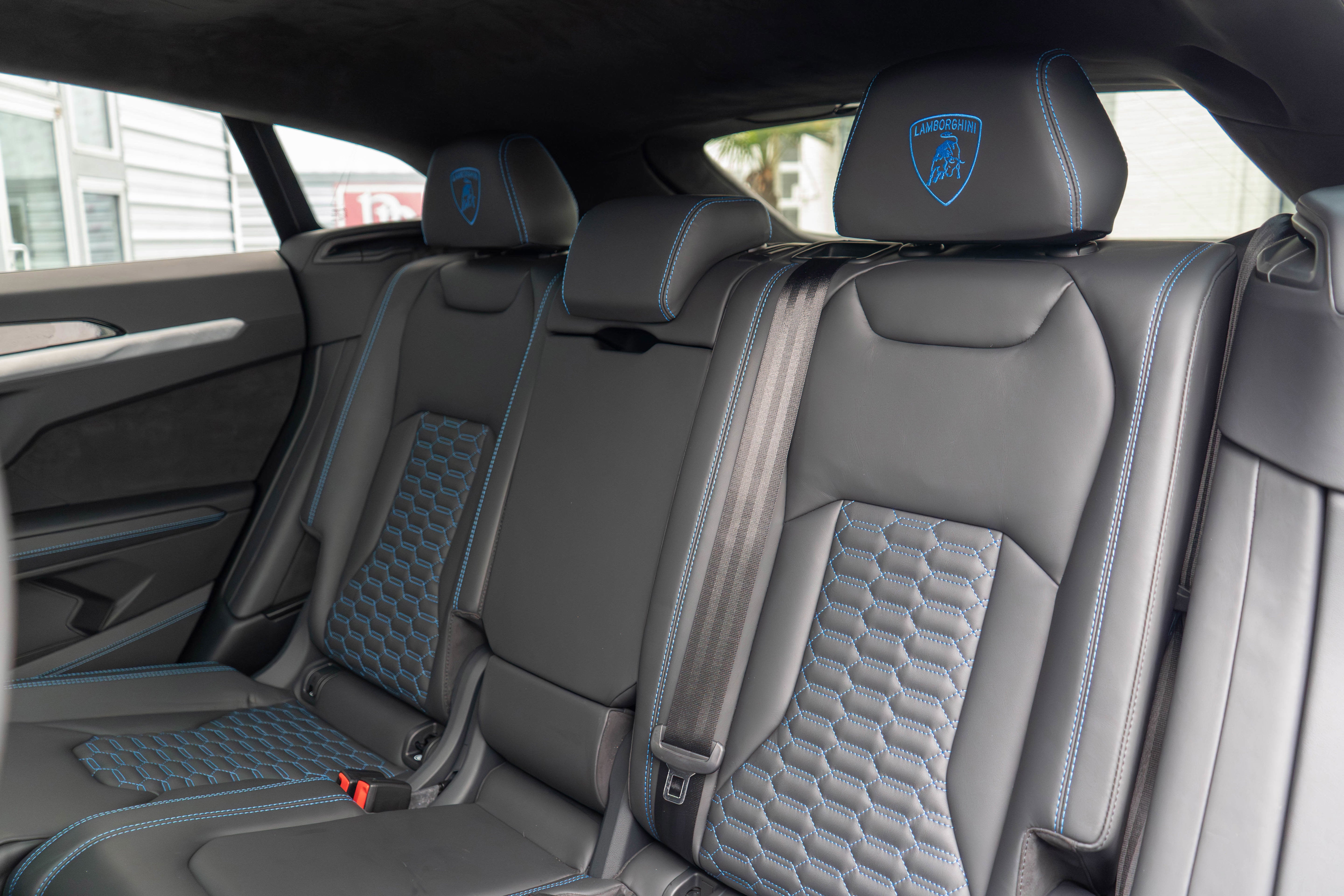 2021 Lamborghini Urus AWD