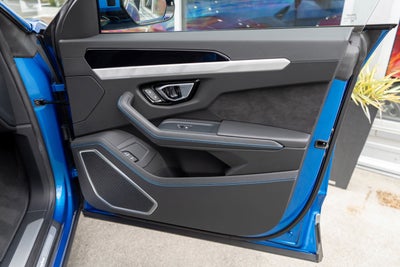 2021 Lamborghini Urus AWD