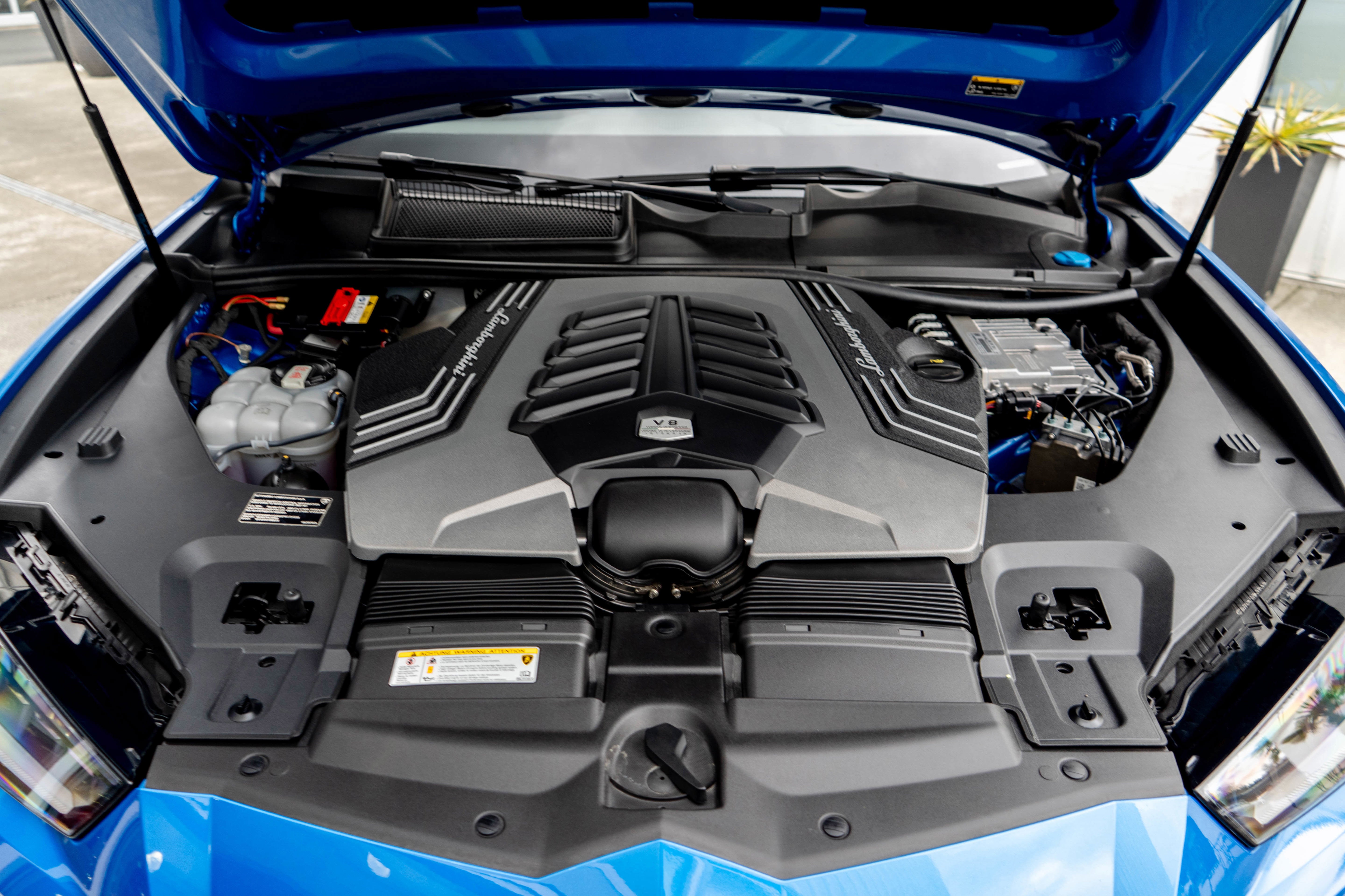 2021 Lamborghini Urus AWD