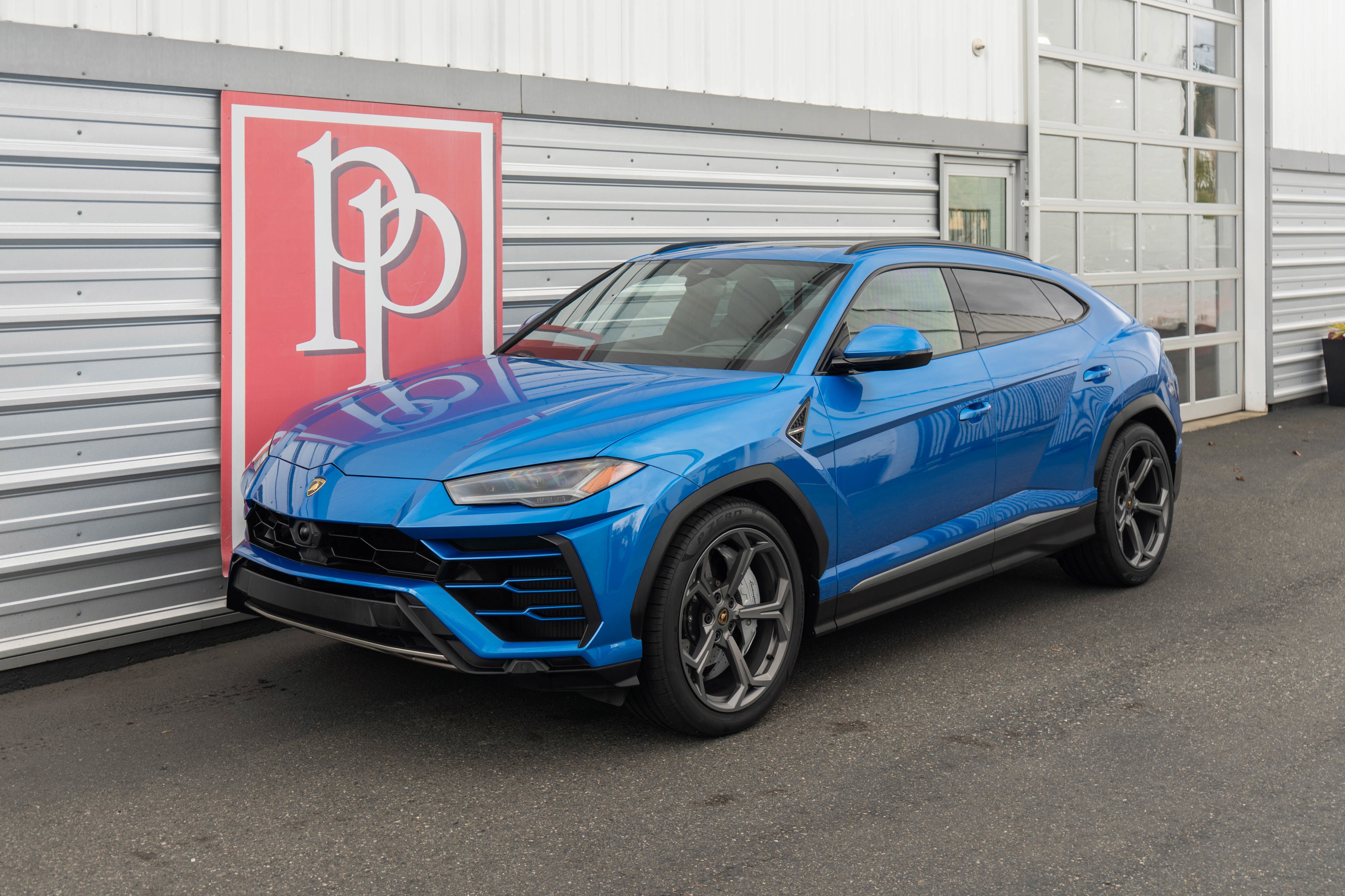 2021 Lamborghini Urus AWD