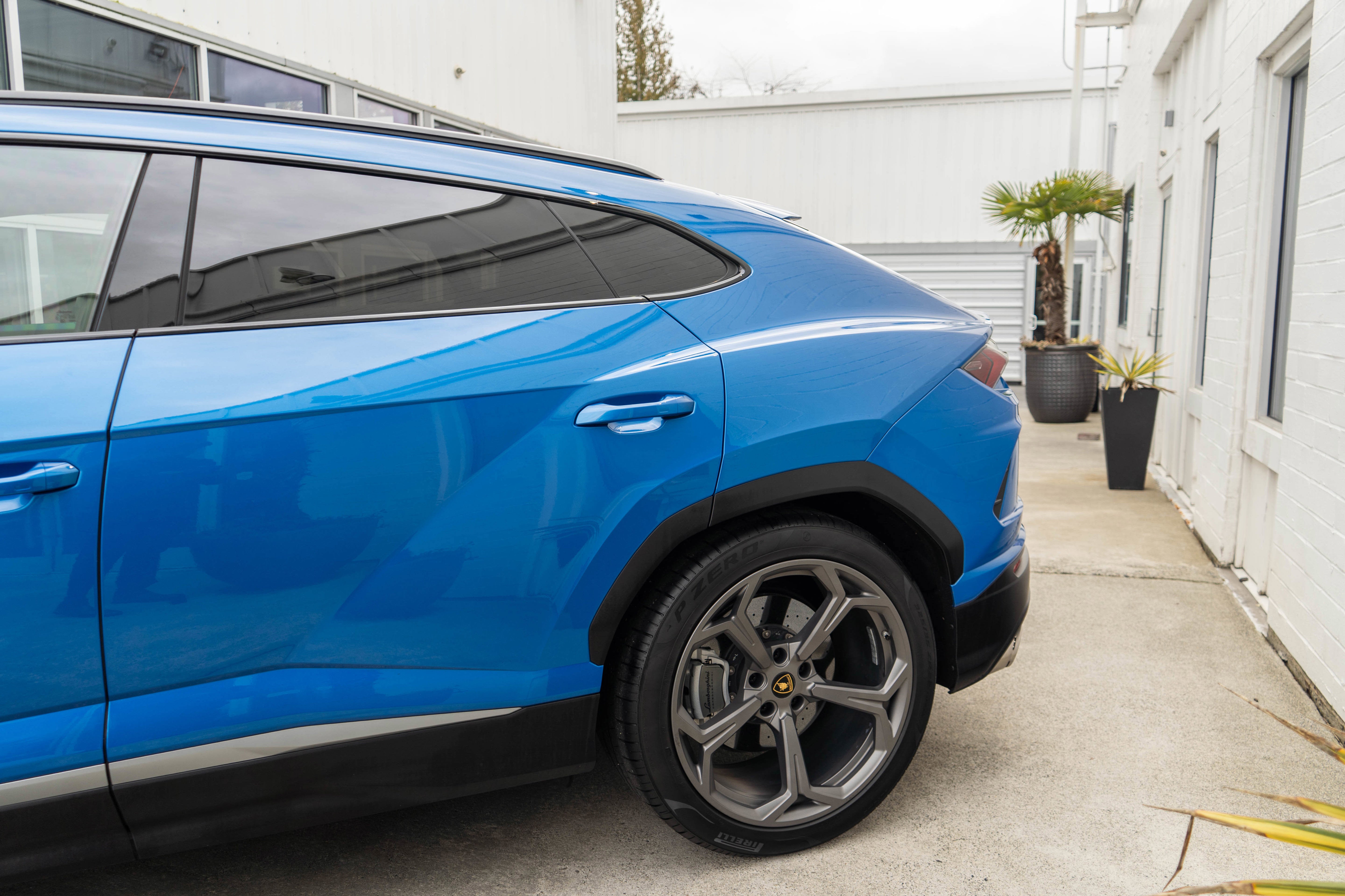 2021 Lamborghini Urus AWD