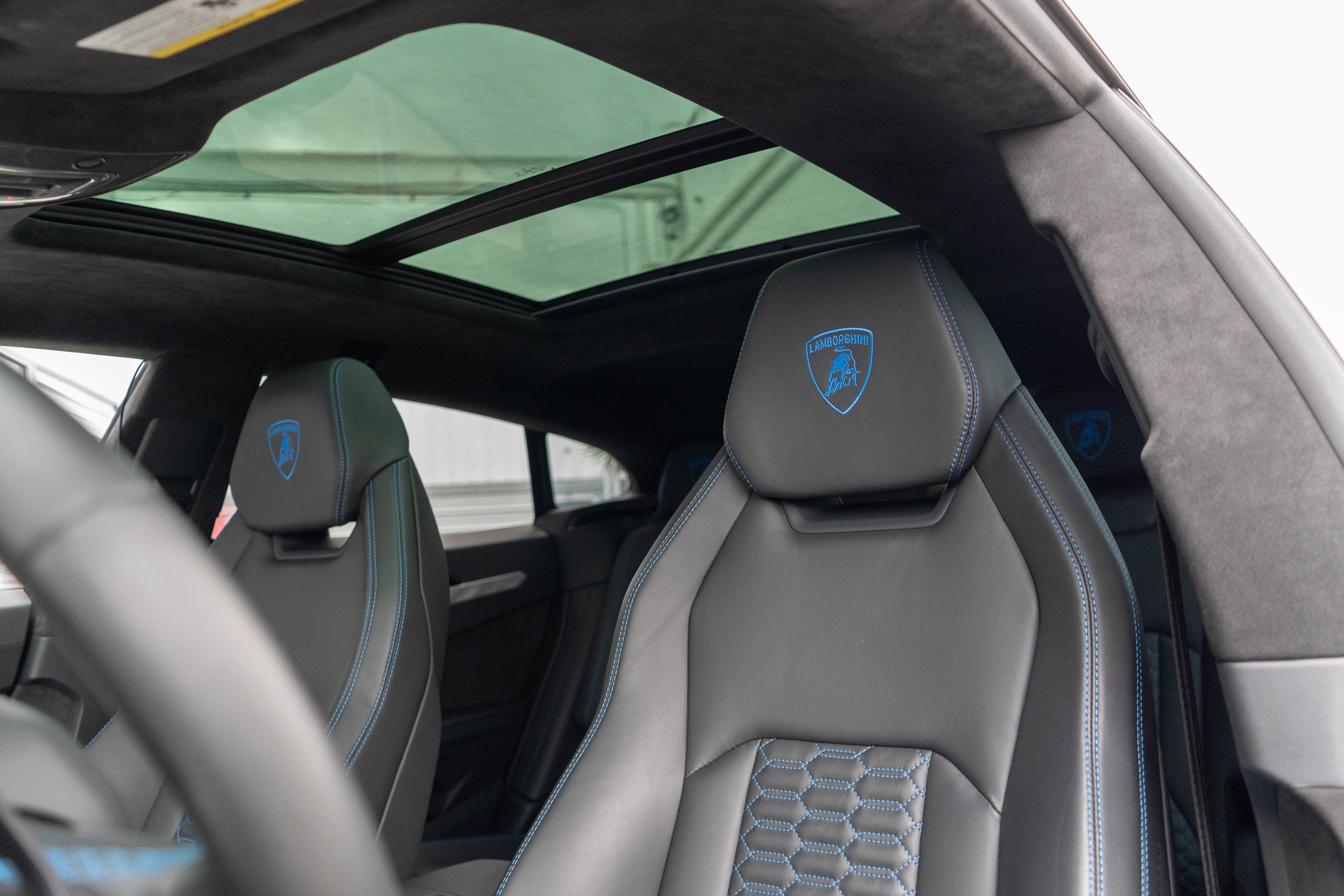 2021 Lamborghini Urus AWD