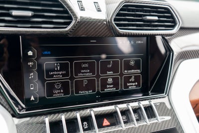 2022 Lamborghini Urus AWD