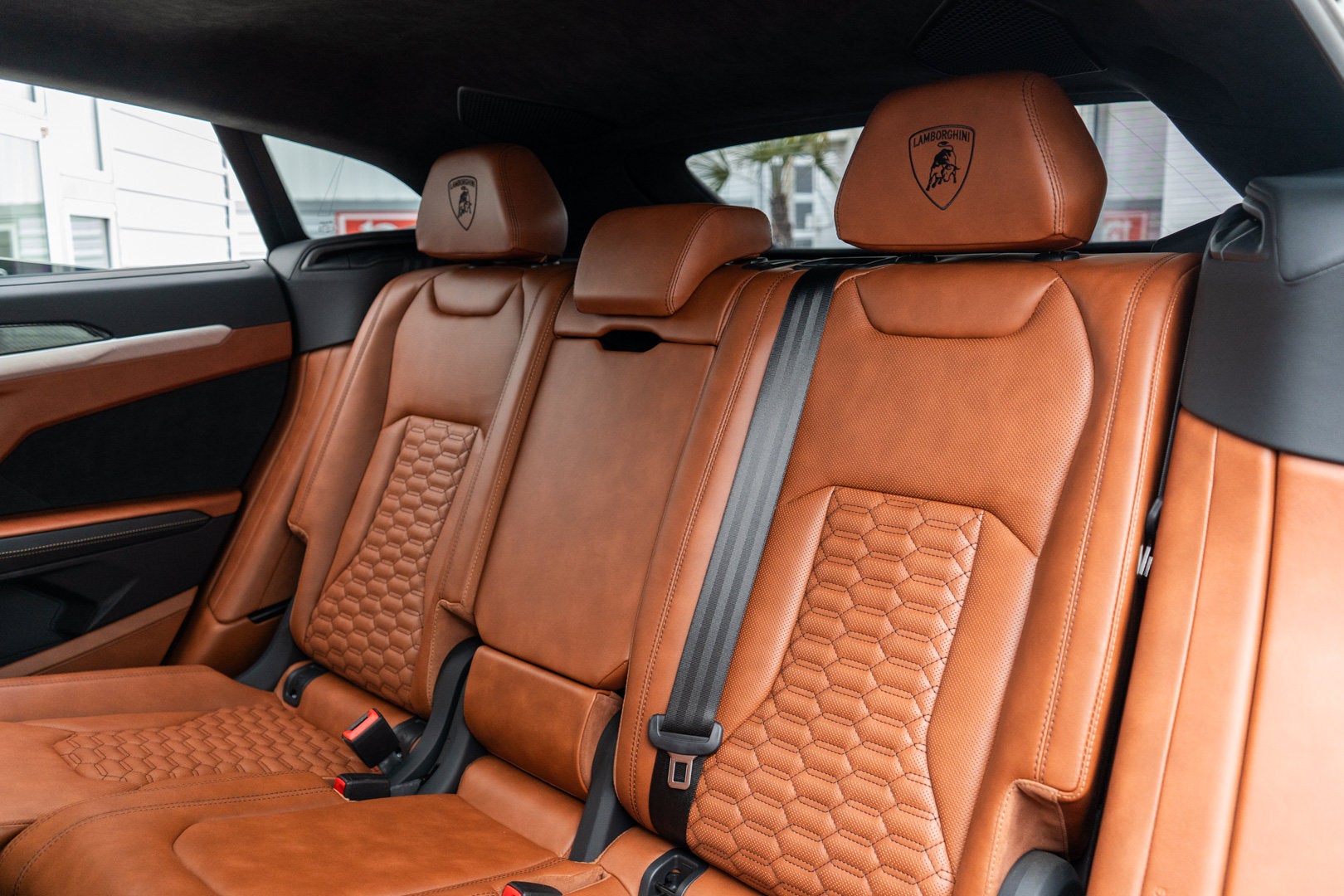 2022 Lamborghini Urus AWD