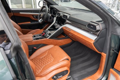 2022 Lamborghini Urus AWD