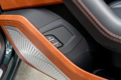 2022 Lamborghini Urus AWD