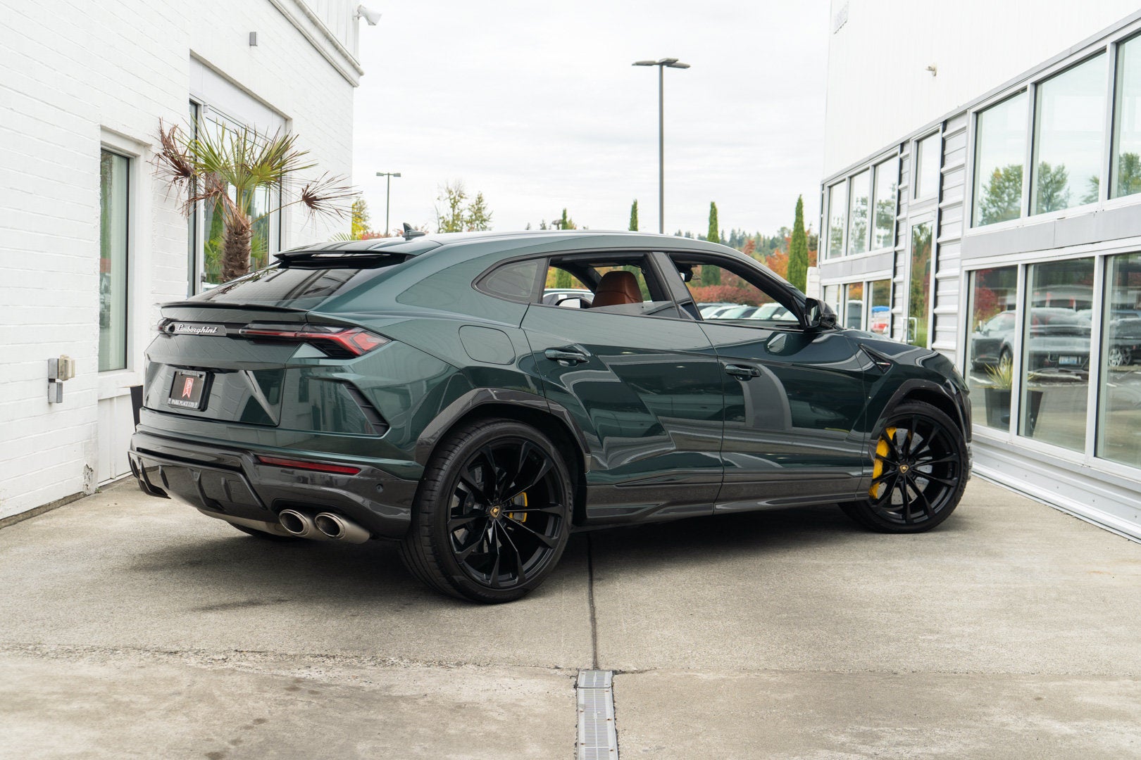 2022 Lamborghini Urus AWD