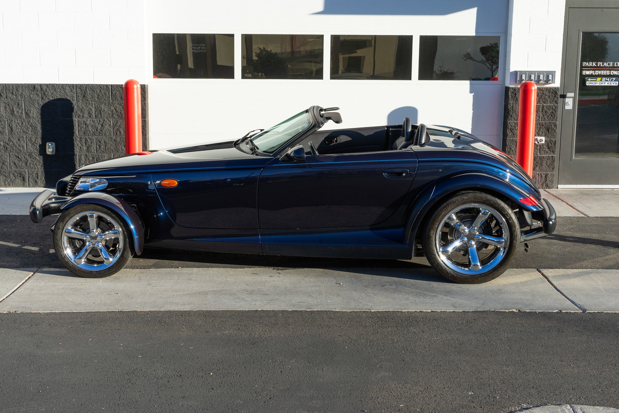 2001 Plymouth Prowler 2dr Roadster