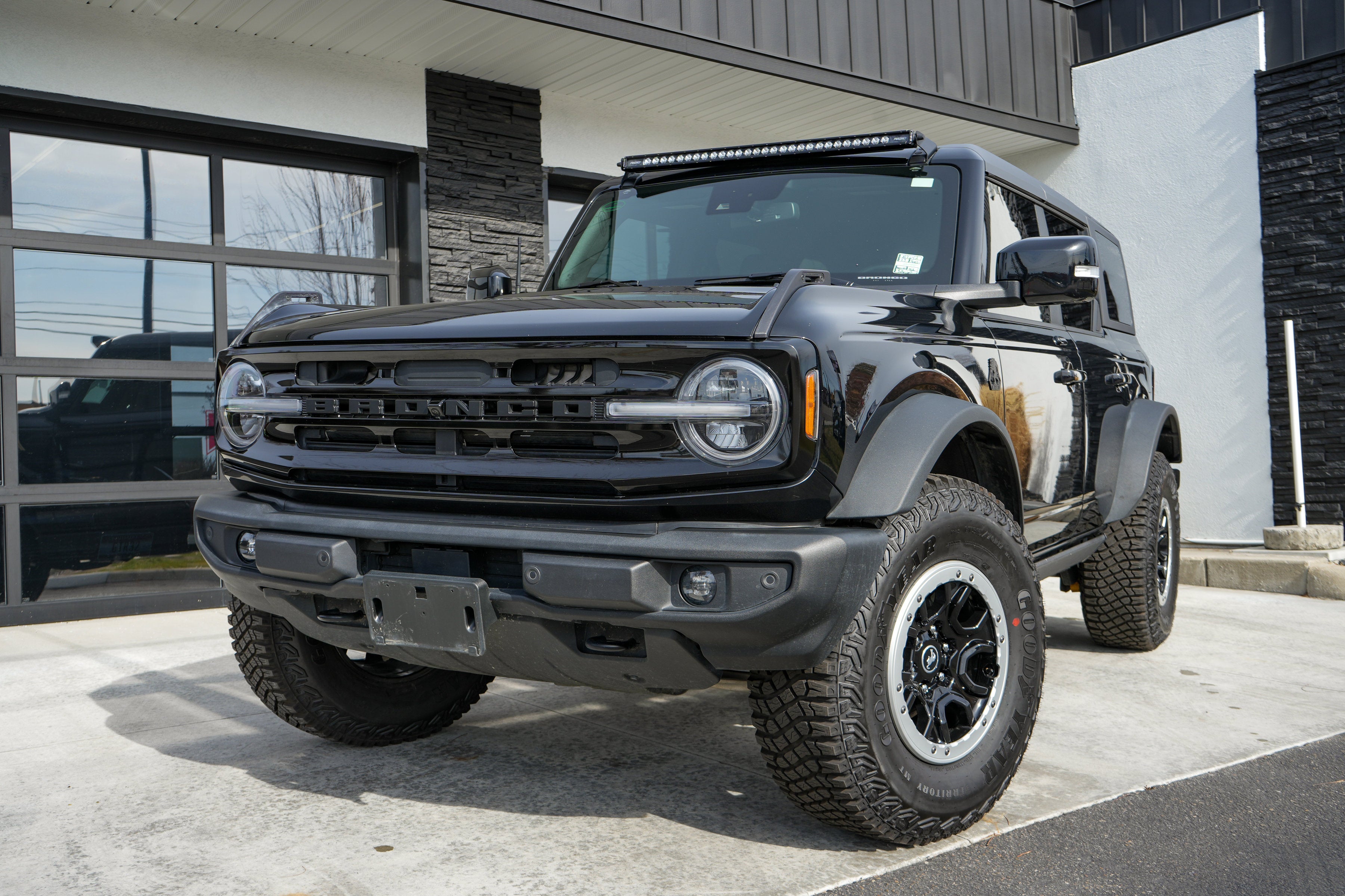 2023 Ford Bronco Outer Banks